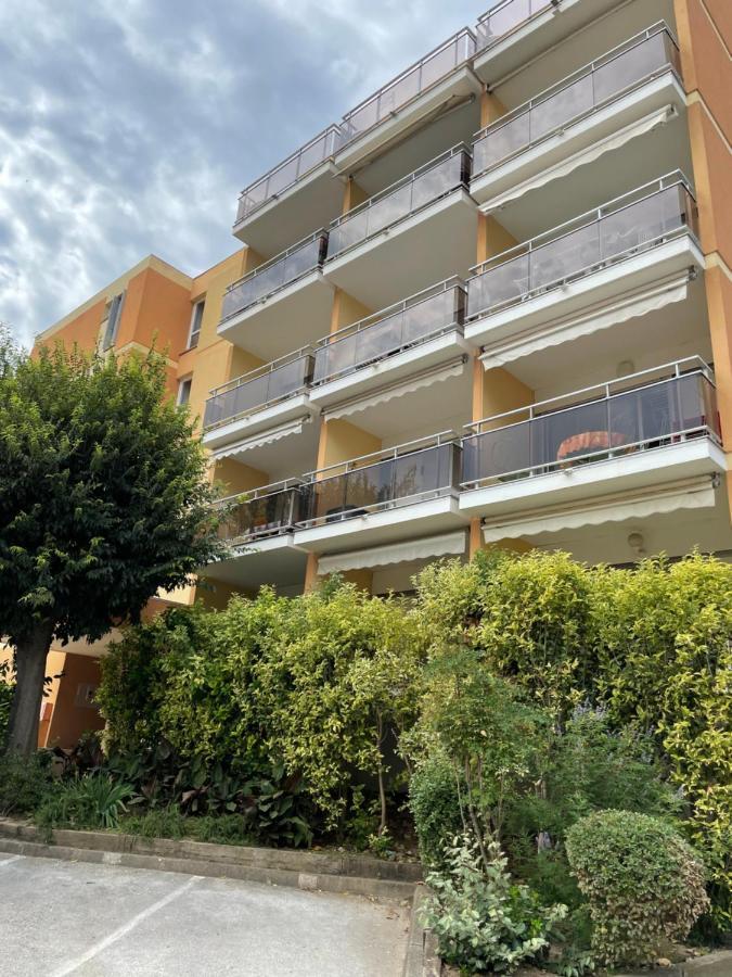 Les Coriandre Apartment Кавалере-сюр-Мер Екстериор снимка
